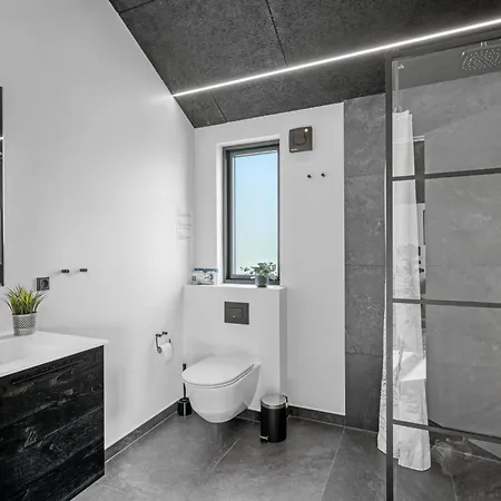 Holiday home Udder - 1-5km From The Sea By Interhome